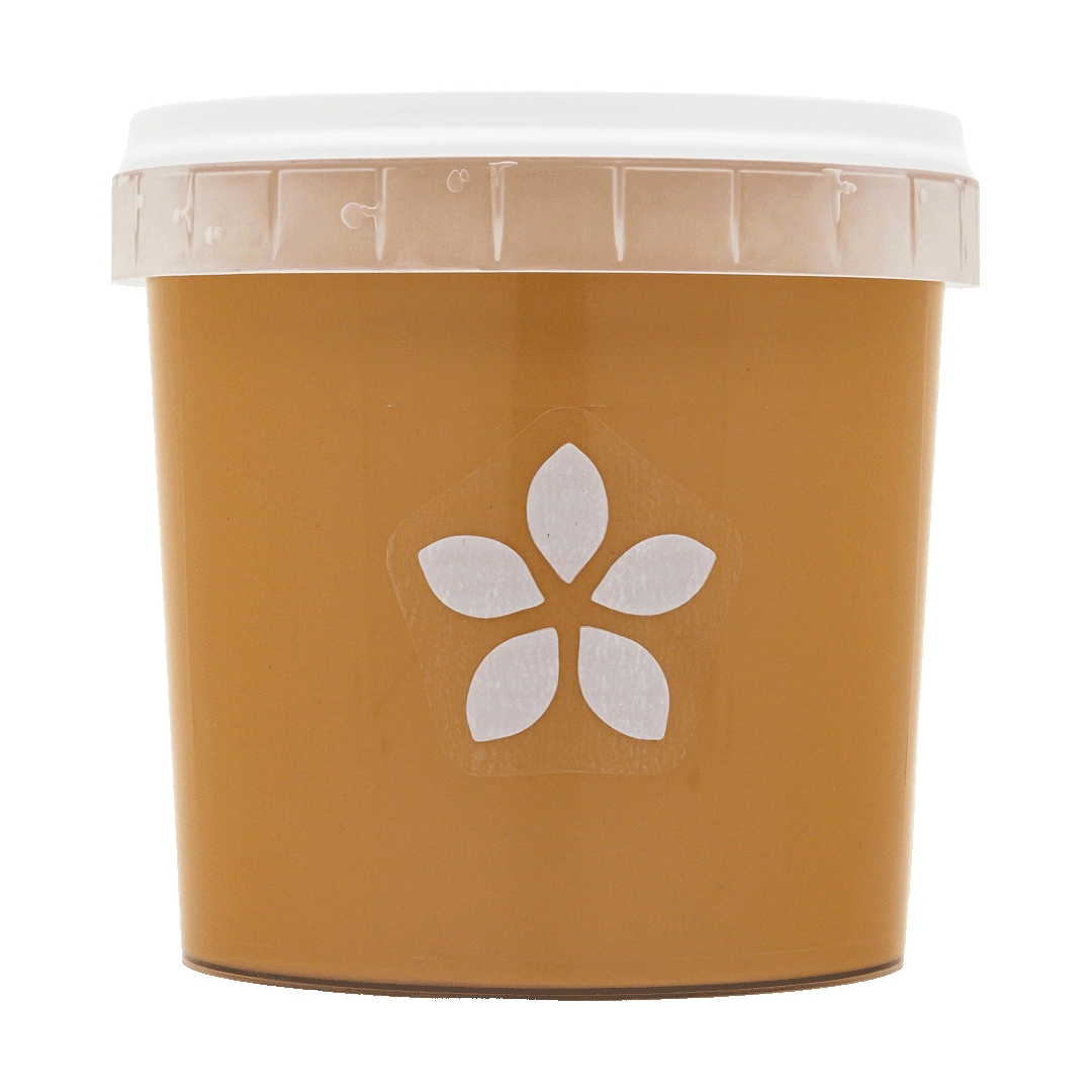1 kilogram bucket of almond spread