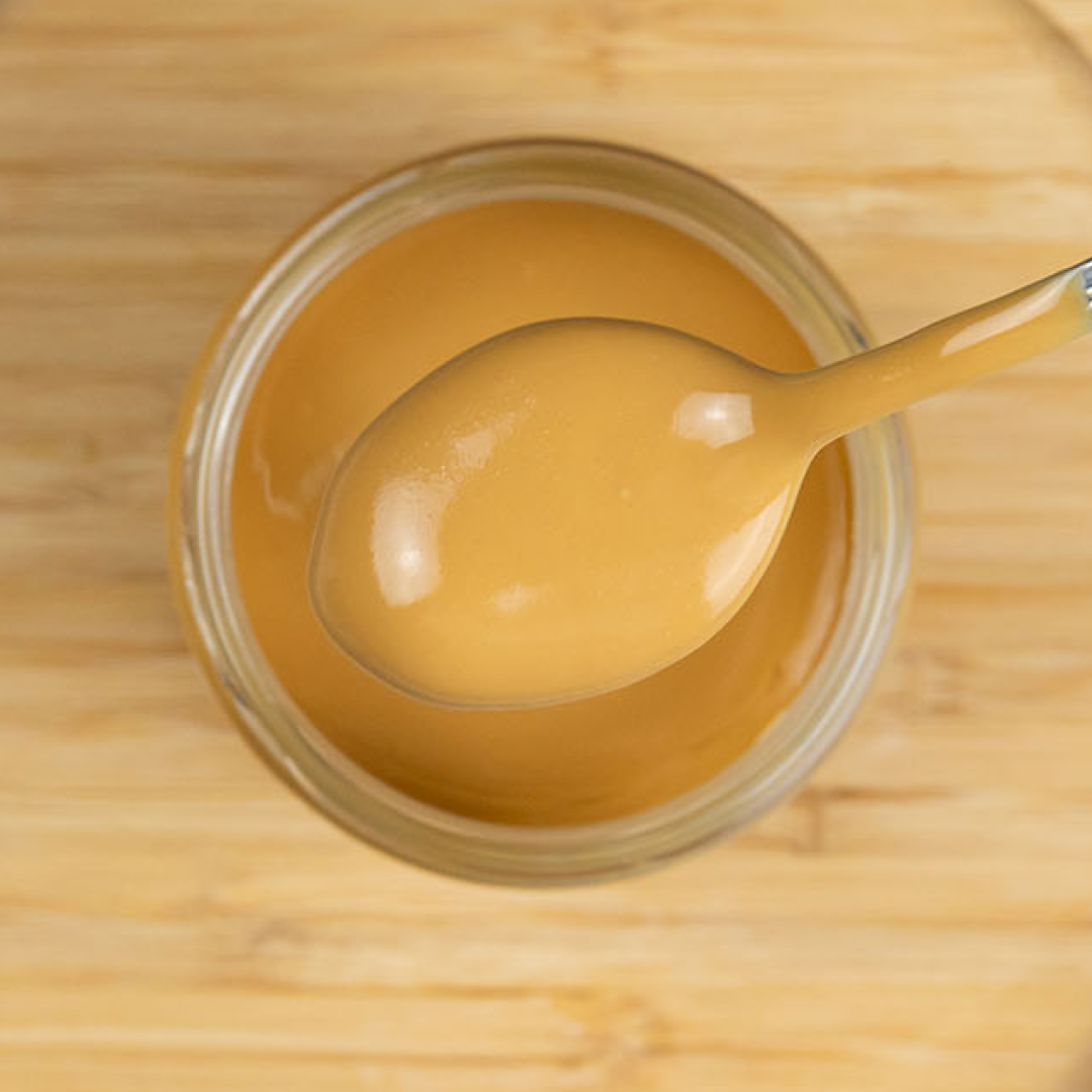 AMÊNDOA • sem pele. pasta cremosa de miolo torrado. sem aditivos. 