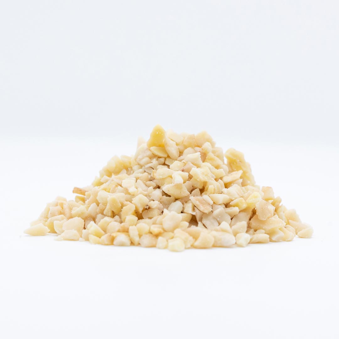 ALMOND • skinless. chopped. no additives.