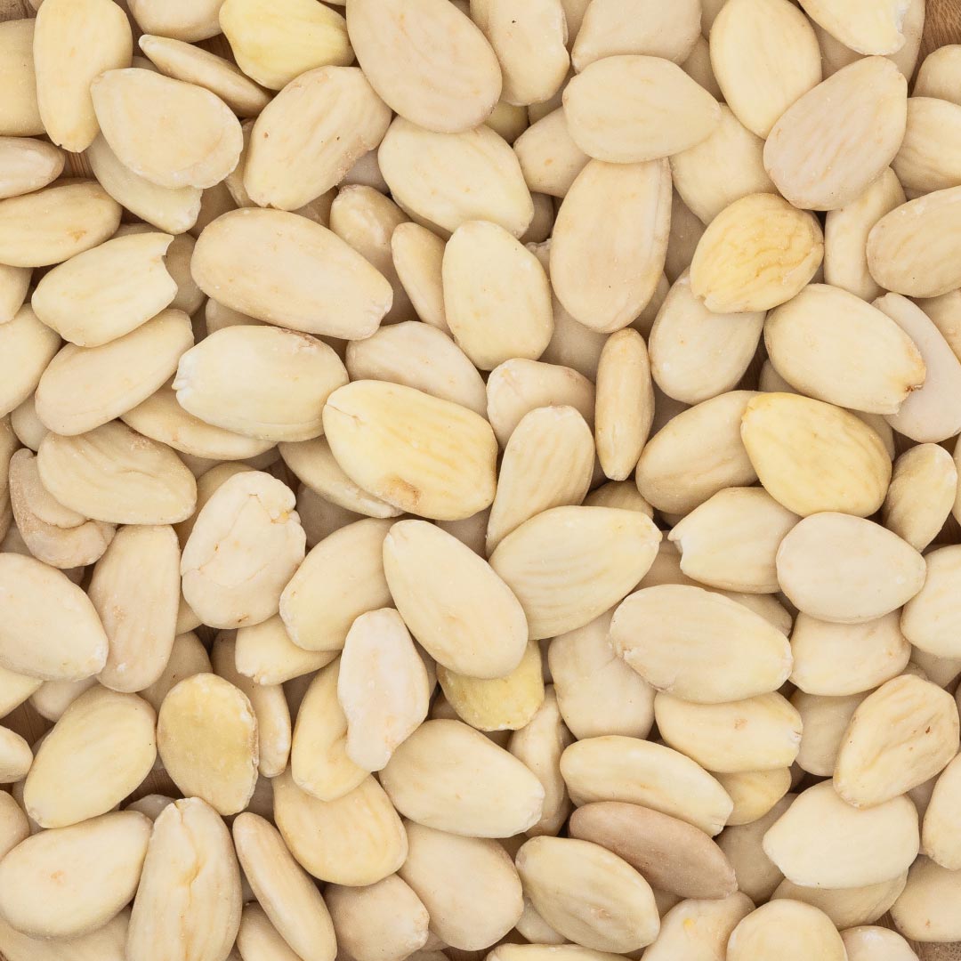 ALMONDS • skinless. no additives.