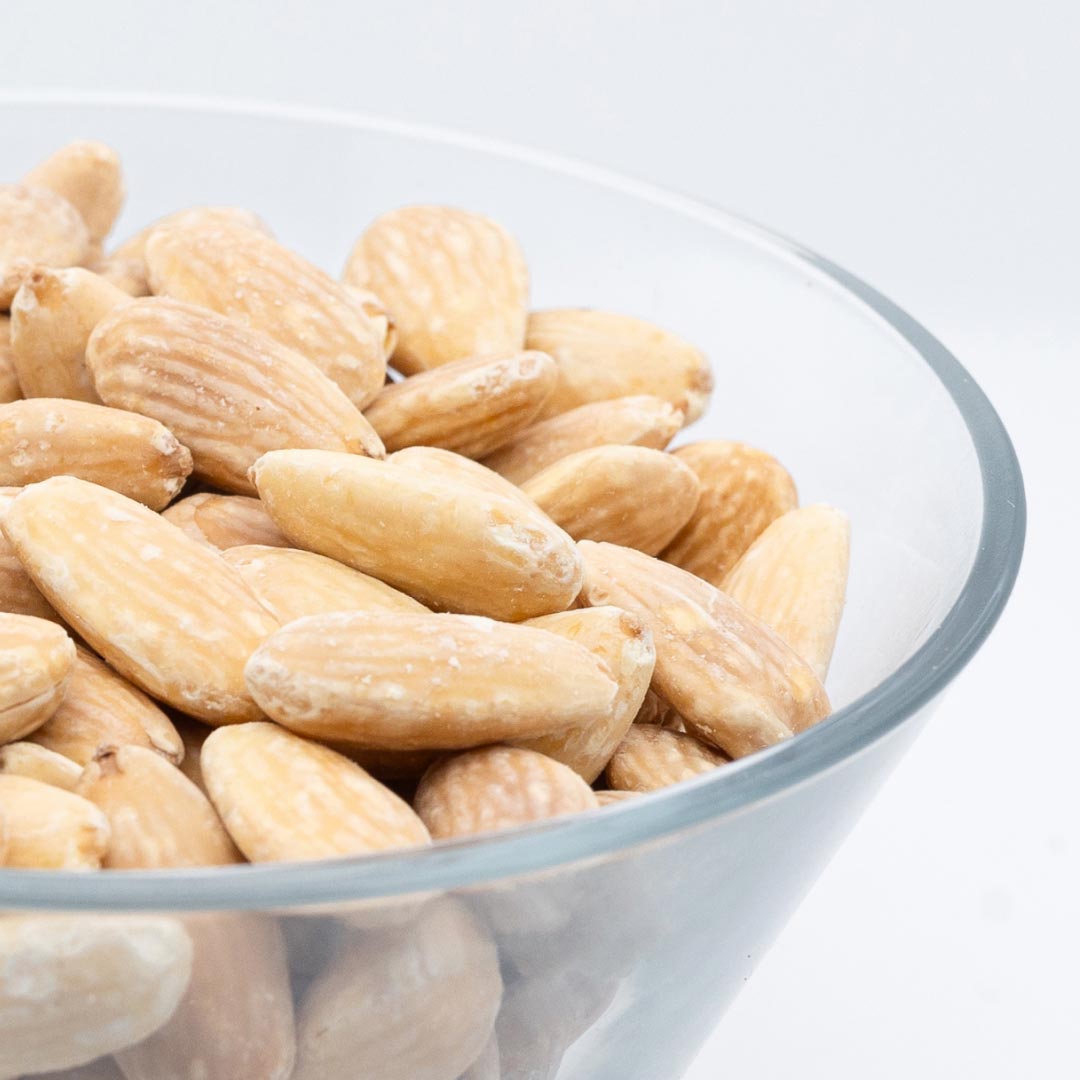 ALMONDS • skinless. roasted. no additives.