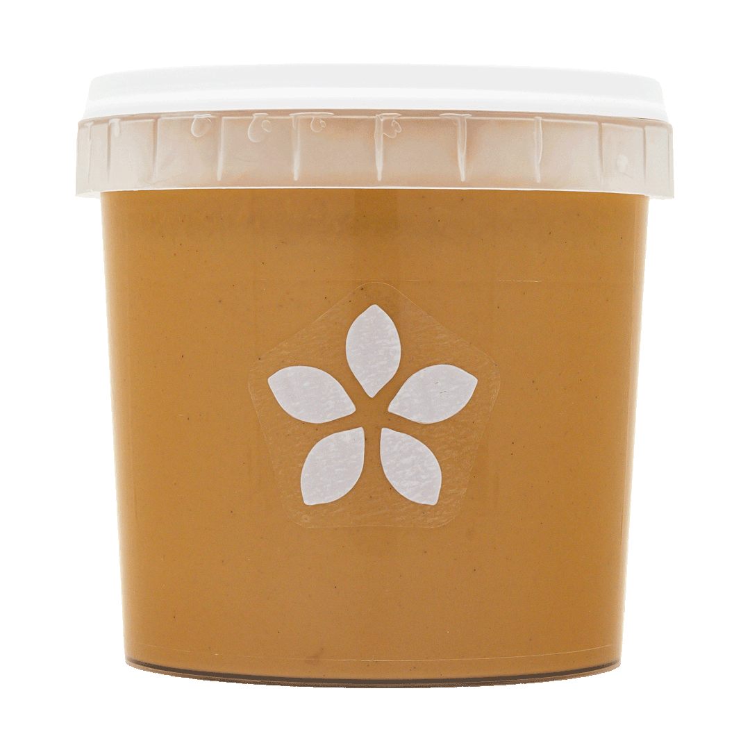 1 kilogram bucket of almond and cashew spread