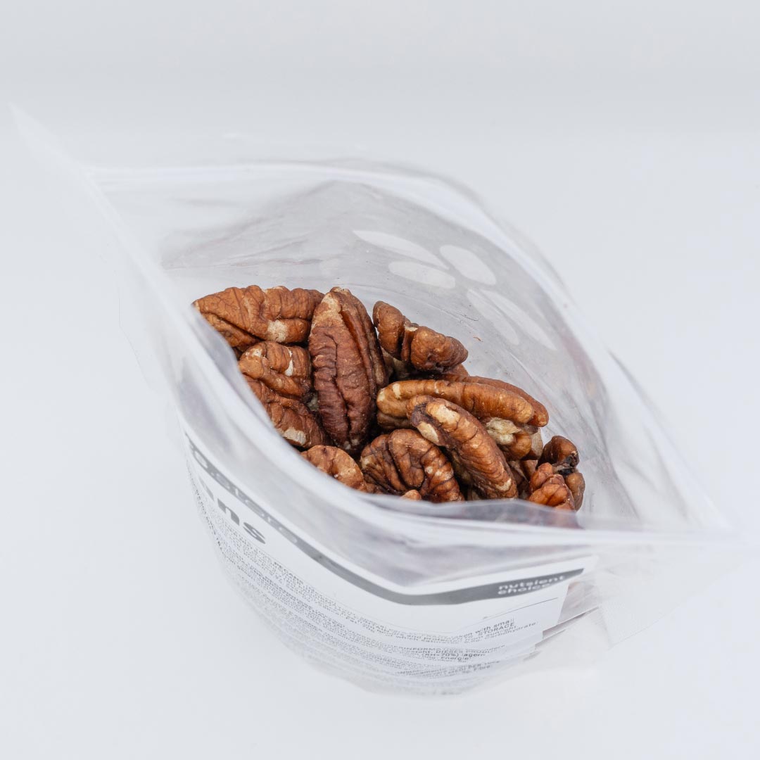 PECAN NUTS • halves. no additives.