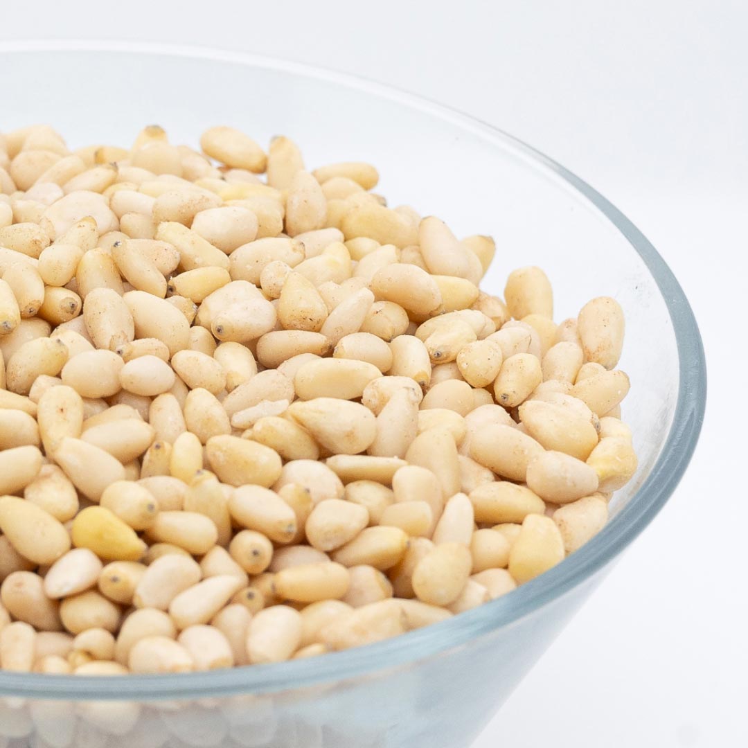 PINE NUTS • no additives.