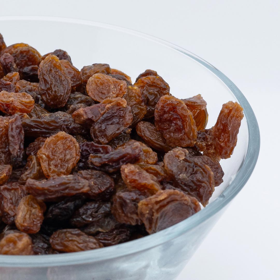 RAISINS • sultanas.