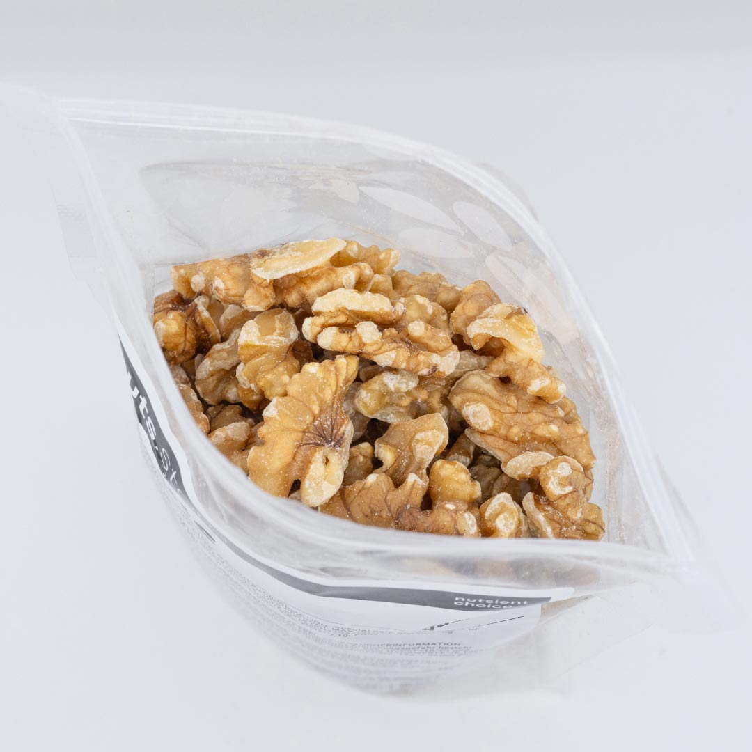 WALNUTS • quarters. no additives.